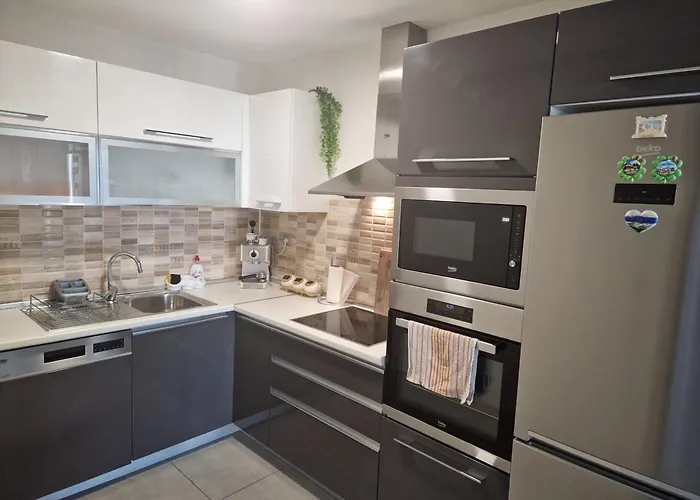 Appartement Modern, Fully Equiped With Great View In Luxurious Complex Skopje